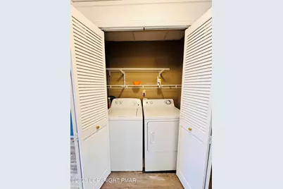  104 Serling Street, Dupont, PA 18641 - Photo 7