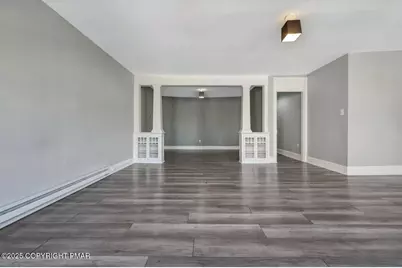  128 E Broad Street, Tamaqua, PA 18252 - Photo 21