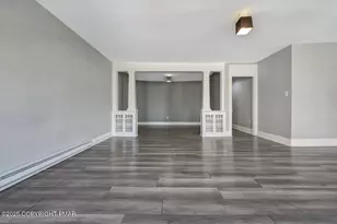 128 E Broad St, Tamaqua, PA 18252 - Photo 21