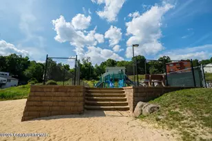 169 Saunders Dr, Bushkill, PA 18324 - Photo 95