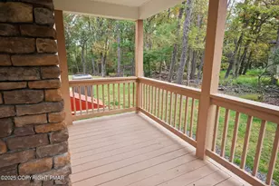 6330 Laurel Rd, Pocono Summit, PA 18346 - Photo 7