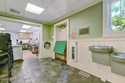  6683 Route 191, Cresco, PA 18326 - Photo 15