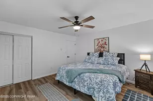 2398 Woodcrest Dr, East Stroudsburg, PA 18302 - Photo 23