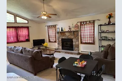  170 Crescent Way, Albrightsville, PA 18210 - Photo 3