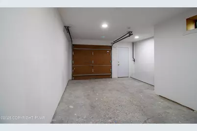  1142 Yorkshire Lane, Bushkill, PA 18324 - Photo 37