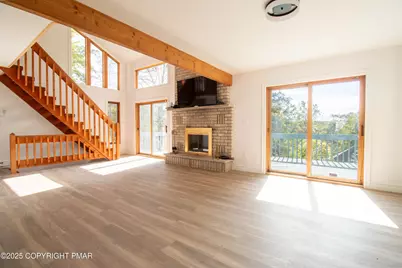  1142 Yorkshire Lane, Bushkill, PA 18324 - Photo 7