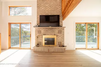  1142 Yorkshire Lane, Bushkill, PA 18324 - Photo 9