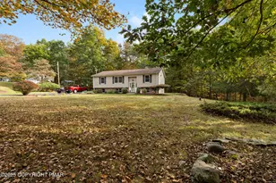 2216 Campanile Ct, East Stroudsburg, PA 18301 - Photo 3