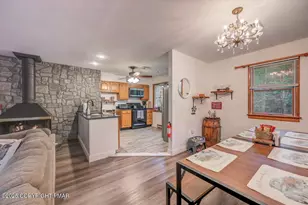 136 Oak Ln, Cresco, PA 18326 - Photo 15