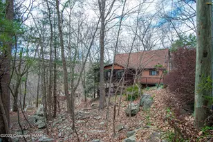 125 Edinburgh Rd, Bushkill, PA 18324 - Photo 41