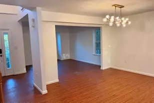 2146 Bedford Dr, Bushkill, PA 18324 - Photo 7