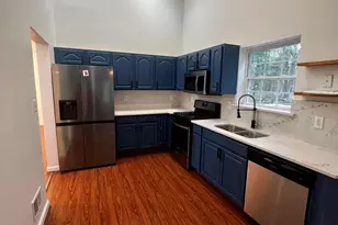 2146 Bedford Dr, Bushkill, PA 18324 - Photo 13