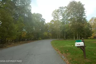 1329 Main Rd, East Stroudsburg, PA 18302 - Photo 37