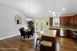102 Dogwood Rd, Drums, PA 18222 - Photo 3
