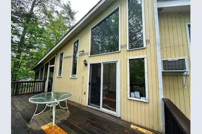  207 Manchester Drive, Bushkill, PA 18324 - Photo 9