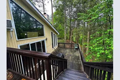  207 Manchester Drive, Bushkill, PA 18324 - Photo 7