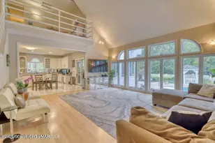 8 Hazlenut Dr, Mountain Top, PA 18707 - Photo 15