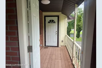  255 E Broad Street, East Stroudsburg, PA 18301 - Photo 11