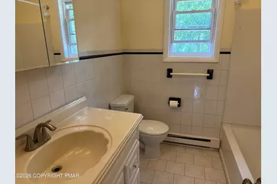  255 E Broad Street, East Stroudsburg, PA 18301 - Photo 31