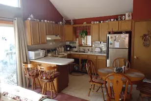 8830 Cloudcrest Dr, Tobyhanna, PA 18466 - Photo 13