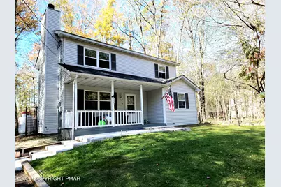  877 Country Place Drive, Tobyhanna, PA 18466 - Photo 1