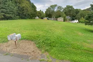 17 Upper Lehigh Main St, Freeland, PA 18224 - Photo 1