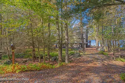  17 E Lake Drive, Gouldsboro, PA 18424 - Photo 5