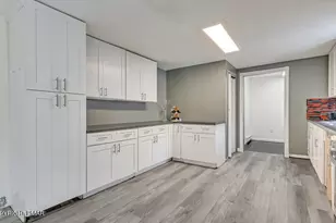 905 Granite Ter, Tobyhanna, PA 18466 - Photo 9