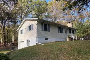 2595 Rising Hill Dr, Saylorsburg, PA 18353 - Photo 1