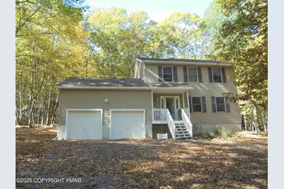  168 St Andrews Drive, Bushkill, PA 18324 - Photo 1