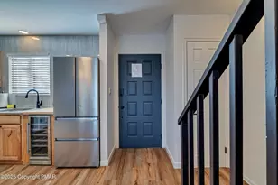 125 Cross Country Ln, Tannersville, PA 18372 - Photo 3