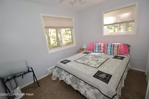 128 Ashley Ct, Bushkill, PA 18324 - Photo 13