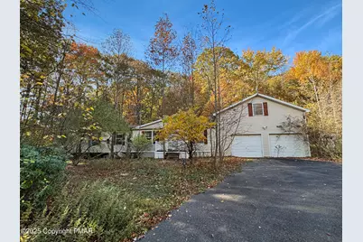  228 Victory Lane, Stroudsburg, PA 18360 - Photo 1