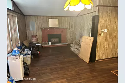  912 Country Place Drive, Tobyhanna, PA 18466 - Photo 11