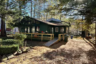 912 Country Pl Dr, Tobyhanna, PA 18466 - Photo 9