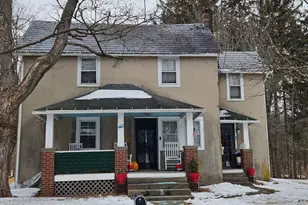 135 Marsh Rd, Stroudsburg, PA 18360 - Photo 3