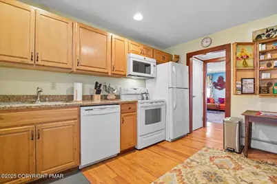  221 Upper Swiftwater Road, Cresco, PA 18326 - Photo 23