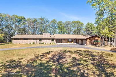  322 Manor Lane, Lehighton, PA 18235 - Photo 3