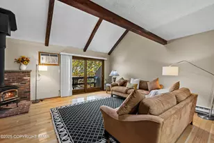 129 Cross Country Ln, Tannersville, PA 18372 - Photo 13