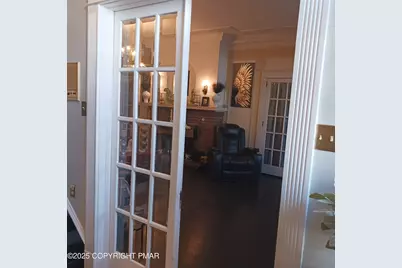  6 East Avenue, Mount Carmel, PA 17851 - Photo 5