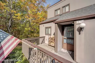 147 Cross Country Ln, Tannersville, PA 18372 - Photo 3