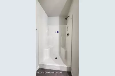  133 Mountain Drive, Greentown, PA 18426 - Photo 15