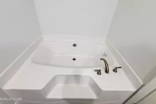 133 Mountain Dr, Greentown, PA 18426 - Photo 13