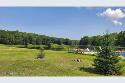  133 Mountain Drive, Greentown, PA 18426 - Photo 23