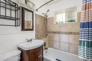 9081 Sherwood Dr, Kunkletown, PA 18058 - Photo 11