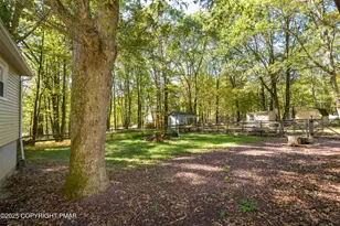 9081 Sherwood Dr, Kunkletown, PA 18058 - Photo 19