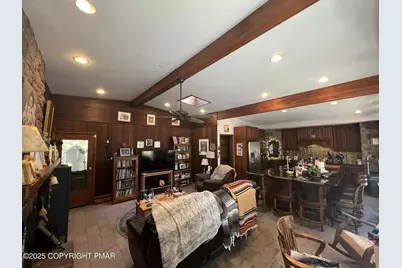  25 Red Oak Road, Lake Harmony, PA 18624 - Photo 5