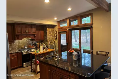  25 Red Oak Road, Lake Harmony, PA 18624 - Photo 7