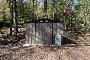 25 Red Oak Rd, Lake Harmony, PA 18624 - Photo 23