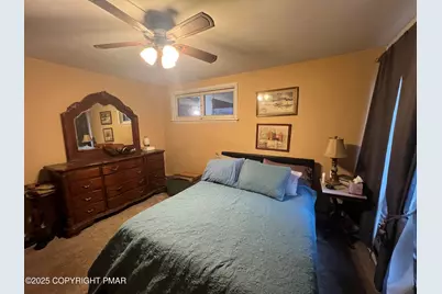  25 Red Oak Road, Lake Harmony, PA 18624 - Photo 13